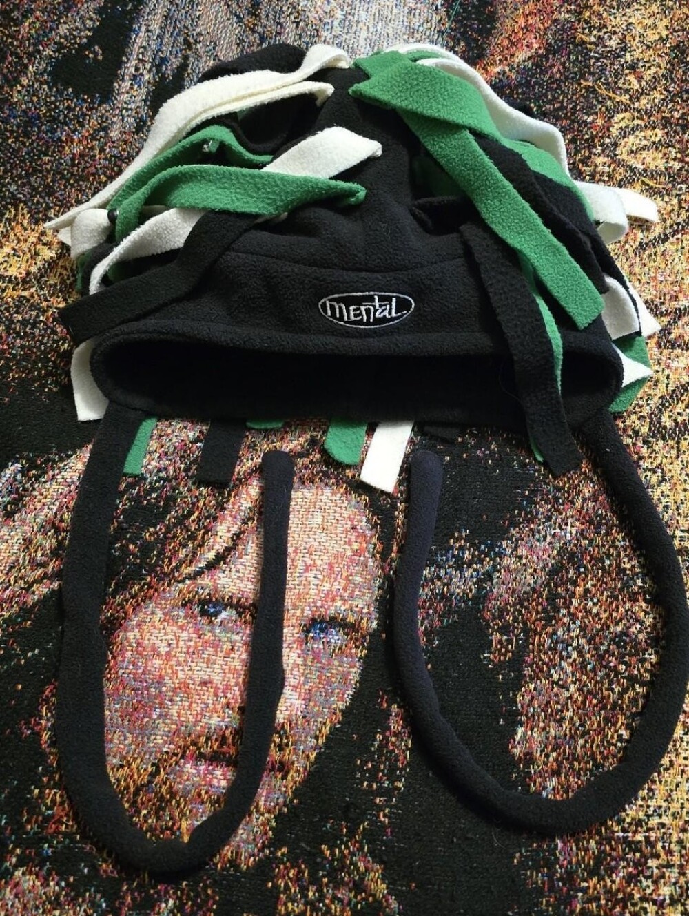 Vintage Mental Headgear Snowboard Ski Fleece Hat Beanie Cap Green/Black/White